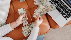 Lire la suite à propos de l’article Comment gagner 1 000 €/Mois avec Google AdSense sur un seul site ?